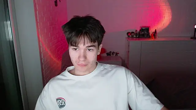 MarkusDean online show from 11/23/25, 02:39