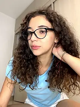 uniquerossie online show from 01/17/26, 08:08