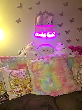 Chachou000 online show from 12/13/25, 07:53