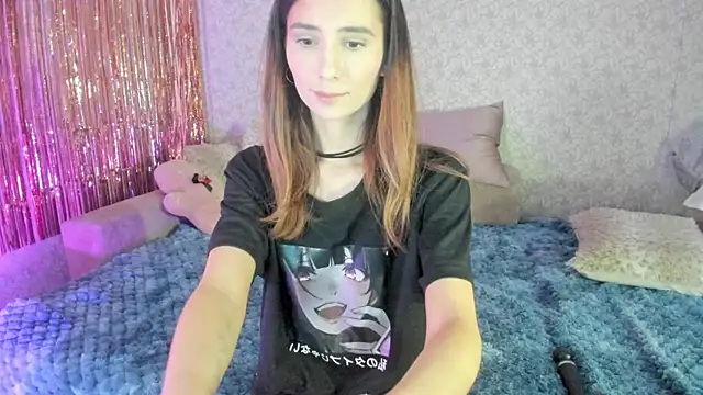 Snapshot of crystalnut chatting on 01/10/25, 12:04 crystalnut online show from 01/10/25, 12:04