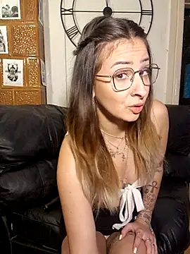 An g elly online show from 11/15/25, 09:21