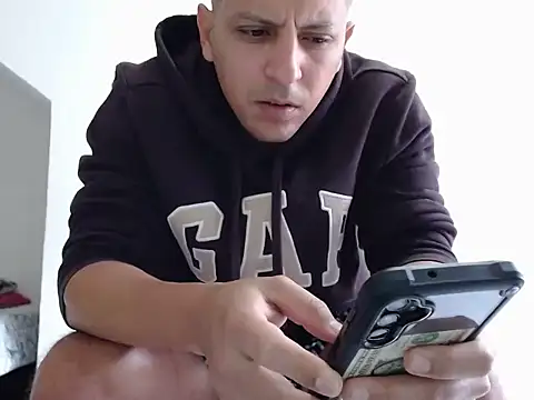 Snapshot of Bamban1419_ chatting on 09/25/25, 02:21 Bamban1419  online show from 09/25/25, 02:21