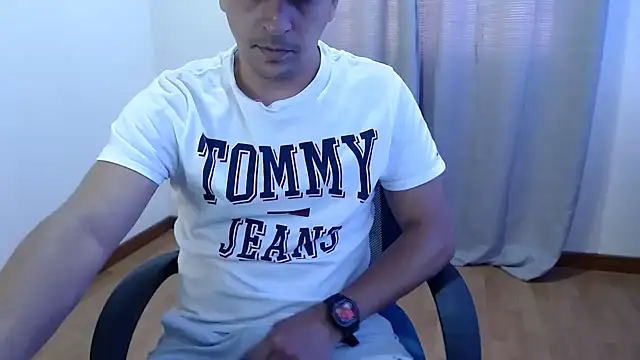 Snapshot of Bamban1419_ chatting on 10/02/25, 03:41 Bamban1419  online show from 10/02/25, 03:41