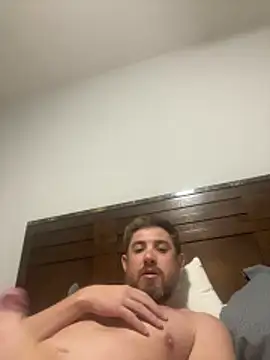 caliguy37 online show from 12/15/25, 03:33