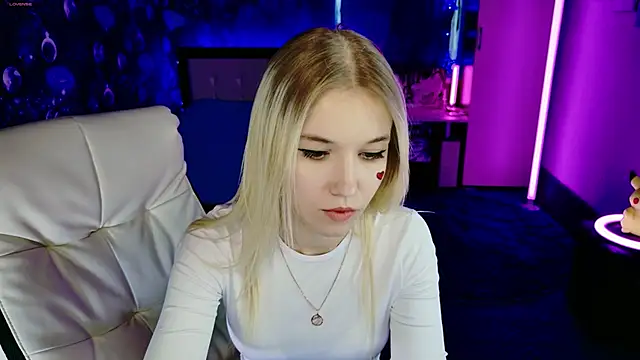 ShhhO O online show from 03/08/26, 02:32