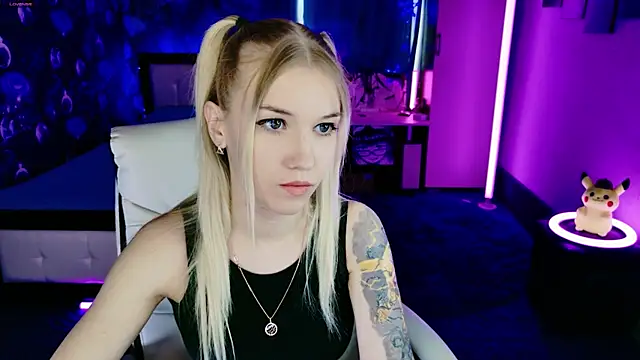 ShhhO O online show from 04/21/26, 06:31