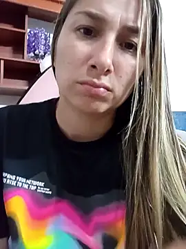 Iris love18 online show from 11/18/25, 02:06