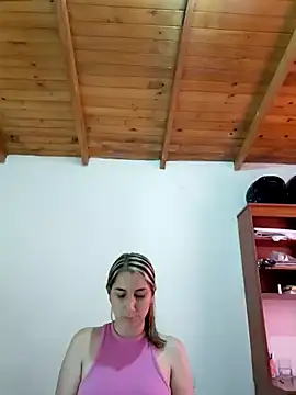 Iris love18 online show from 02/08/26, 03:37