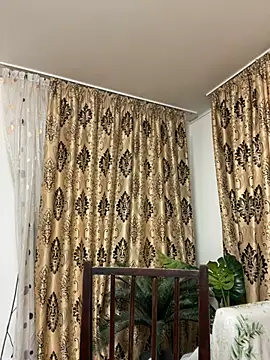 NadiraNoor online show from 01/08/26, 10:56