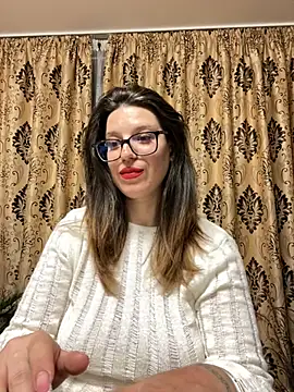 NadiraNoor online show from 04/28/26, 09:09
