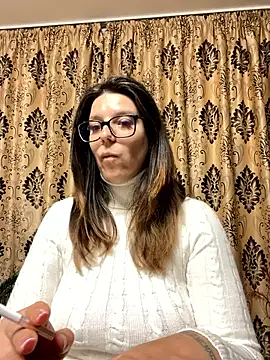 NadiraNoor online show from 04/29/26, 09:10