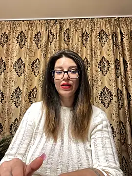 NadiraNoor online show from 05/01/26, 09:19