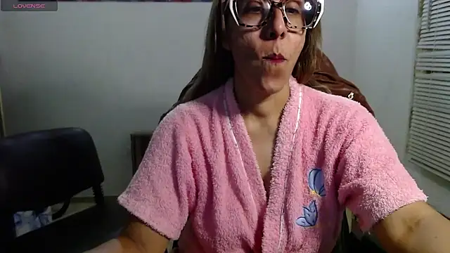 horny paty online show from 09/10/25, 11:38