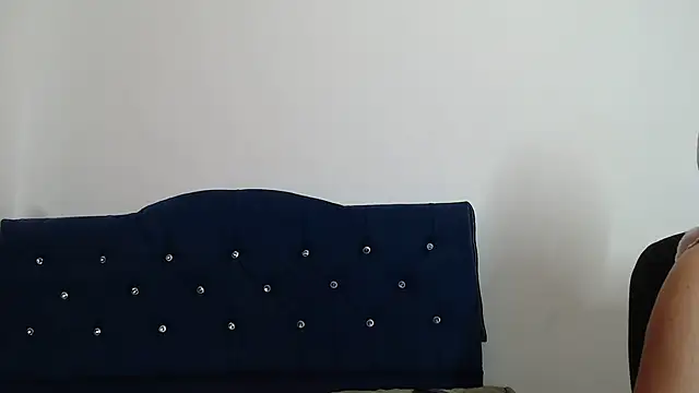 Chanel 87xxx online show from 02/18/25, 01:44