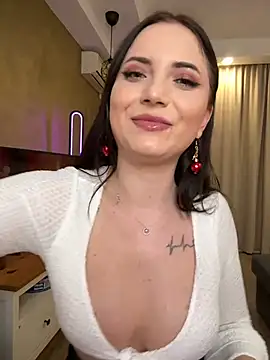 Snapshot of AvaGianna chatting on 12/21/24, 07:06 AvaGianna online show from 12/21/24, 07:06