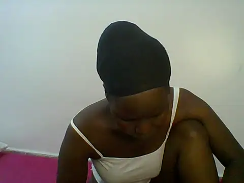 Snapshot of Creamy_Hotpussy25 chatting on 07/21/26, 01:57 Creamy Hotpussy25 online show from 07/21/26, 01:57