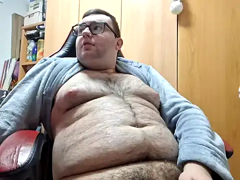 Snapshot of Javier_bear chatting on 01/10/25, 10:39 Javier bear online show from 01/10/25, 10:39