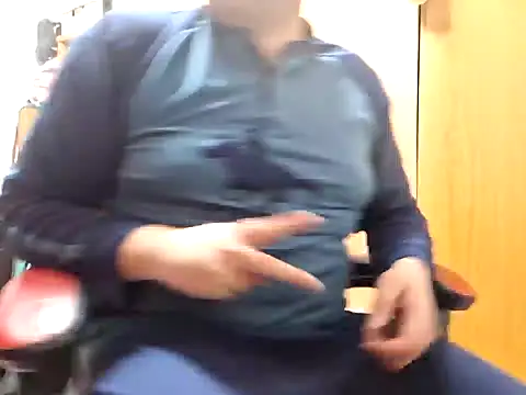 Snapshot of Javier_bear chatting on 01/16/25, 08:14 Javier bear online show from 01/16/25, 08:14