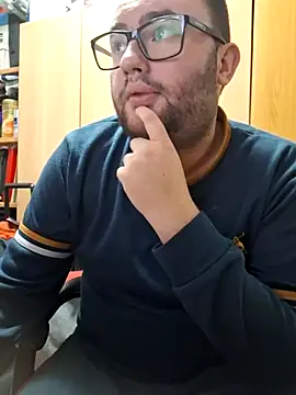 Snapshot of Javier_bear chatting on 03/14/25, 11:11 Javier bear online show from 03/14/25, 11:11