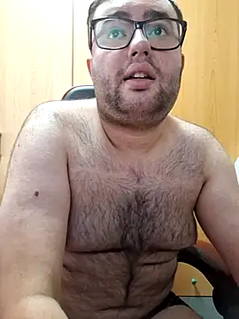 Snapshot of Javier_bear chatting on 09/14/25, 09:41 Javier bear online show from 09/14/25, 09:41