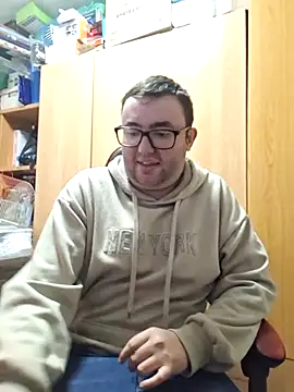 Javier bear online show from 02/09/26, 02:32