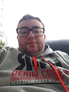 Javier bear online show from 03/04/26, 02:01