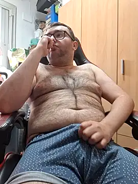 Javier bear online show from 05/07/26, 01:05