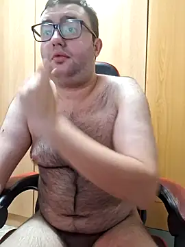 Javier bear online show from 05/31/26, 09:16