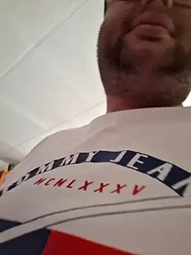Javier bear online show from 06/10/26, 12:48