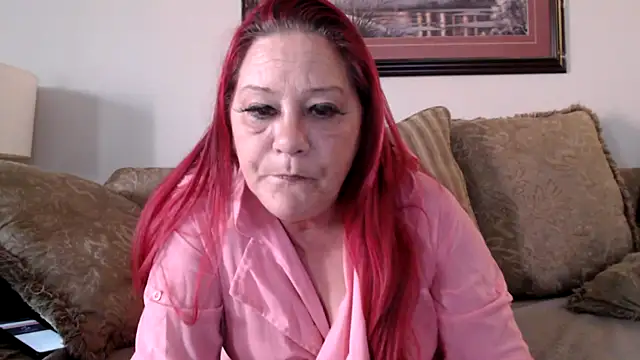 LexxiLeeds online show from 10/11/25, 07:23