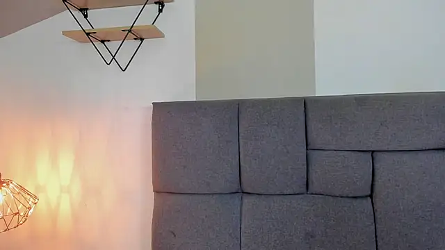 Snapshot of mailin18 chatting on 02/19/25, 10:20 mailin18 online show from 02/19/25, 10:20