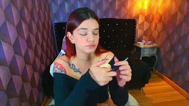 LiaHarryis online show from 11/14/25, 06:17