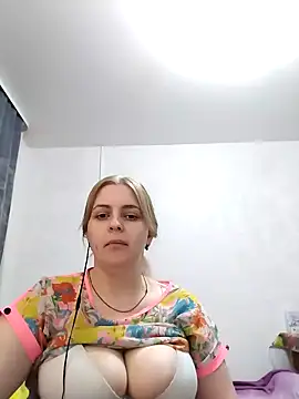 Lady nice cat online show from 03/02/25, 03:05