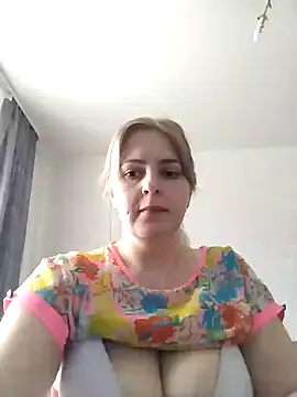 Lady nice cat online show from 03/06/25, 04:41