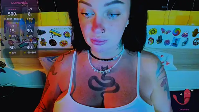 EllieOz online show from 12/03/25, 03:54