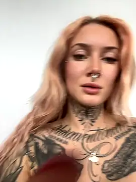 Stella-Kink online show from 11/08/25, 11:54