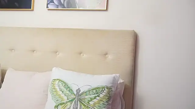 CassieHilton online show from 04/20/26, 05:37