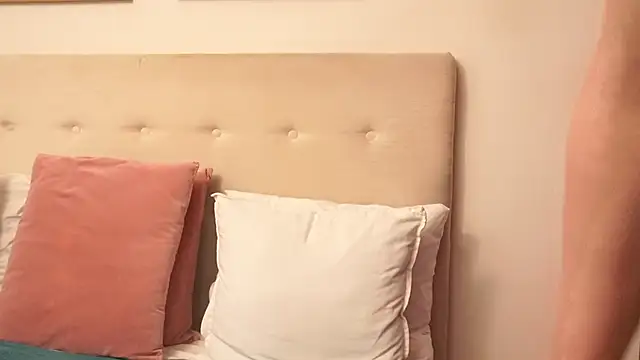 CassieHilton online show from 05/10/26, 07:08
