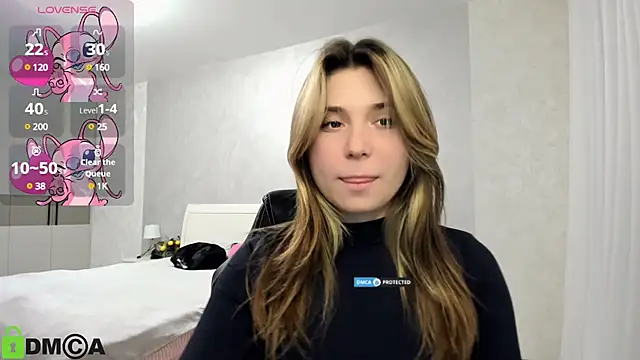 SweetMonicka online show from 12/15/24, 04:04