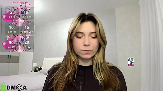 SweetMonicka online show from 12/19/24, 05:08