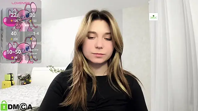 SweetMonicka online show from 02/05/25, 06:59