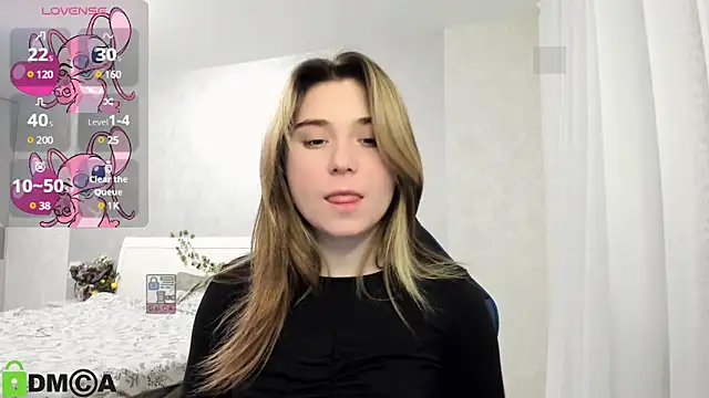 SweetMonicka online show from 02/10/25, 04:58