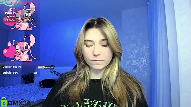 SweetMonicka online show from 02/12/25, 05:16