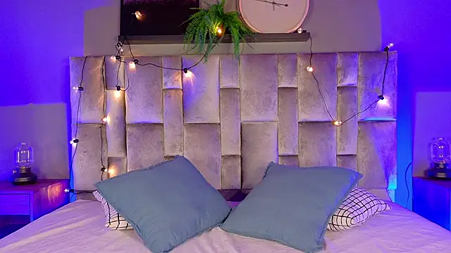 nahomi campbell online show from 10/10/25, 07:35