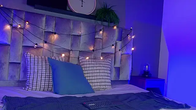 nahomi campbell online show from 01/08/26, 08:33