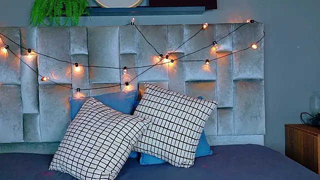 nahomi campbell online show from 02/27/26, 07:36