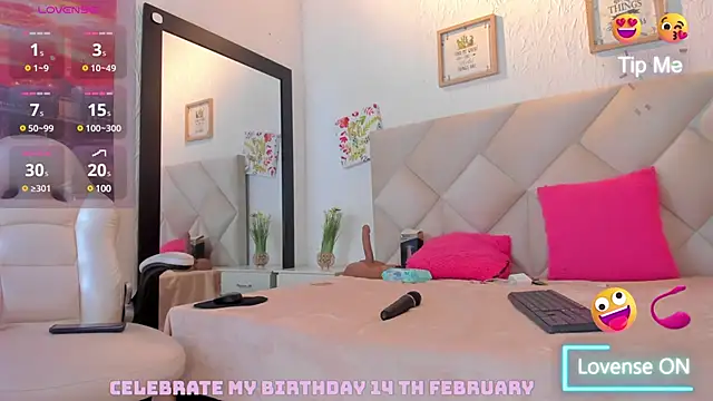 Snapshot of yuliana_millerr chatting on 02/11/25, 08:10 yuliana millerr online show from 02/11/25, 08:10