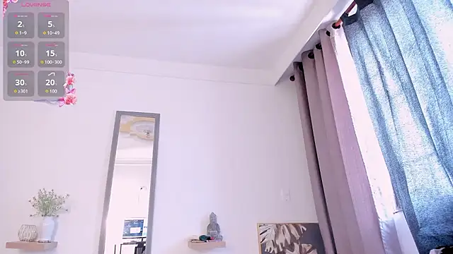 Amina hafsa online show from 02/18/26, 07:54