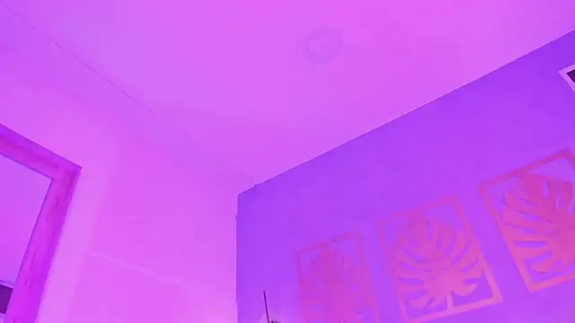 Snapshot of majo_rosse_ chatting on 04/22/26, 06:53 majo rosse online show from 04/22/26, 06:53