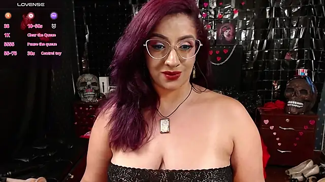 Snapshot of andreafetishx chatting on 03/06/25, 11:53 andreafetishx online show from 03/06/25, 11:53